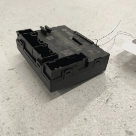 15-18 AUDI Q3 FRONT RIGHT PASSENGER SIDE DOOR WINDOW CONTROL MODULE 8X09597 15-18 AUDI Q3 FRONT RIGHT PASSENGER SIDE DOOR WINDOW CONTROL MODULE 8X09597