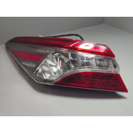 2018-2019 TOYOTA CAMRY XSE REAR DRIVER SIDE OUTER TAILLIGHT LIGHT FULL LED OEM