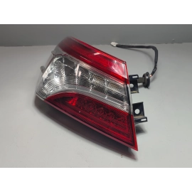 2018-2019 TOYOTA CAMRY XSE REAR DRIVER SIDE OUTER TAILLIGHT LIGHT FULL LED OEM