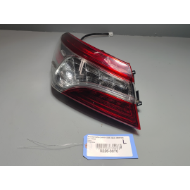 2018-2019 TOYOTA CAMRY XSE REAR DRIVER SIDE OUTER TAILLIGHT LIGHT FULL LED OEM