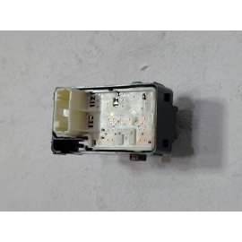 TOYOTA CAMRY 2015-2020 REAR RIGHT PASSENGER SIDE DOOR WINDOW SWITCH OEM