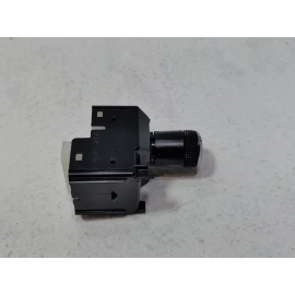 TOYOTA CAMRY XSE XLE FRONT DRIVER DOOR OUTER MIRROR CONTROL SWITCH OEM 2018-20