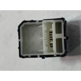 TOYOTA CAMRY XSE XLE FRONT DRIVER DOOR OUTER MIRROR CONTROL SWITCH OEM 2018-20