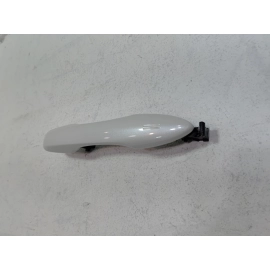 TOYOTA CAMRY FRONT PASSENGER SIDE EXTERIOR DOOR HANDLE OEM *089* WHITE 2018-2024