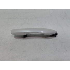 TOYOTA CAMRY FRONT PASSENGER SIDE EXTERIOR DOOR HANDLE OEM *089* WHITE 2018-2024