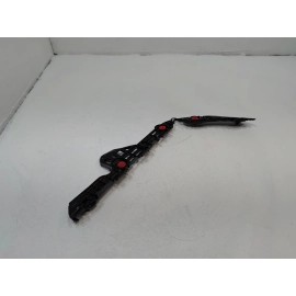 TOYOTA CAMRY 2018-2024 REAR BUMPER PASSENGER SIDE RETAINER BRACKET BRACE OEM