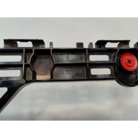 TOYOTA CAMRY REAR BUMPER DRIVER SIDE RETAINER BRACKET BRACE 2018-2024 OEM