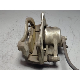 2018-2019 Toyota Camry Front Passenger Side Disc Brake Caliper Assembly OEM