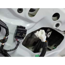 2018-2024 TOYOTA CAMRY FRONT DRIVER SIDE DOOR SHELL PANEL *089* W/HARNESS OEM