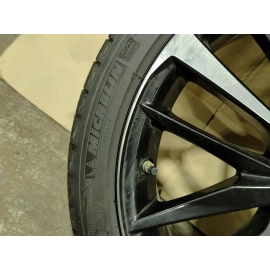 2018-2020 Toyota Camry Alloy Wheel Rim R19 8J w/Tire 235/40 OEM