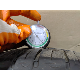 2018-2020 Toyota Camry Alloy Wheel Rim R19 8J w/Tire 235/40 OEM