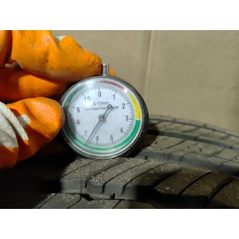 2018-2020 Toyota Camry Alloy Wheel Rim R19 8J w/Tire 235/40 OEM