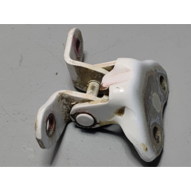 2013-25 Toyota RAV4 Front Right Passenger Side Door Lower Hinge *040* OEM White