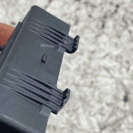 2017-2019 DODGE CHARGER FRONT RIGHT SIDE SEAT CONTROL MODULE OEM