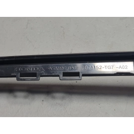 HONDA PILOT WINDSHIELD RIGHT PASSENGER SIDE A PILLAR DRIP MOLDING  2016-2022 OEM