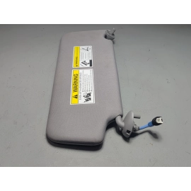 2017-2022 HONDA PILOT FRONT LEFT DRIVER SIDE SUNVISOR SUN VISOR W/ LIGHT OEM