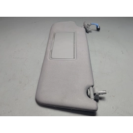 2017-2022 HONDA PILOT FRONT LEFT DRIVER SIDE SUNVISOR SUN VISOR W/ LIGHT OEM