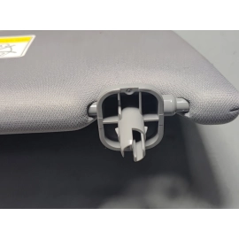 2017-2022 HONDA PILOT FRONT LEFT DRIVER SIDE SUNVISOR SUN VISOR W/ LIGHT OEM