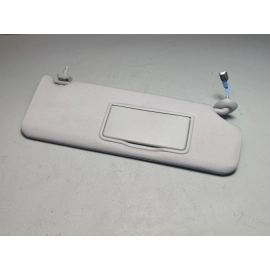 2017-2022 HONDA PILOT FRONT PASSENGER SIDE SUNVISOR SUN VISOR W/ LIGHT OEM