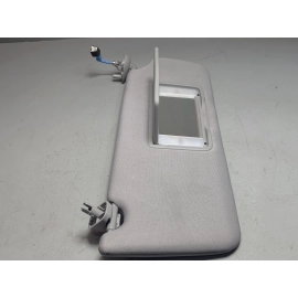 2017-2022 HONDA PILOT FRONT PASSENGER SIDE SUNVISOR SUN VISOR W/ LIGHT OEM