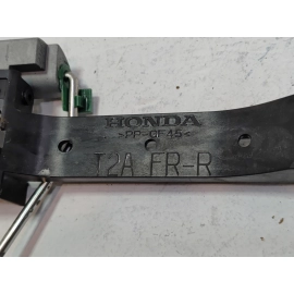 2016-2022 HONDA PILOT FRONT PASSENGER SIDE EXTERIOR DOOR HANDLE BASE BRACKET OEM