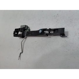 2016-2022 HONDA PILOT FRONT PASSENGER SIDE EXTERIOR DOOR HANDLE BASE BRACKET OEM