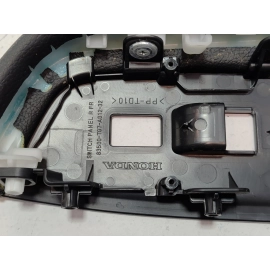 HONDA PILOT FRONT RIGHT PASSENGER SIDE DOOR ARMREST & SWITCH BEZEL 2016-2022 OEM