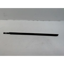 HONDA PILOT FRONT RIGHT PASSENGER SIDE DOOR WINDOW BELT MOLDING  2016-2022 OEM
