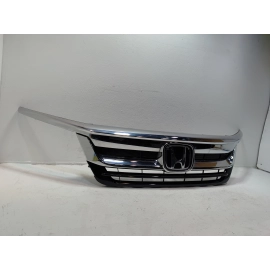 2019-2022 HONDA PILOT FRONT BUMPER RADIATOR GRILLE W/ UPPER MOLDING TRIM OEM