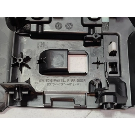 2016-2022 HONDA PILOT REAR RIGHT SIDE DOOR ARMREST CUP HOLDER SWITCH BEZEL OEM