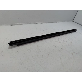 2018-2019 TOYOTA CAMRY FRONT DRIVER SIDE DOOR WINDOW INNER WEATHERSTRIP SEAL OEM