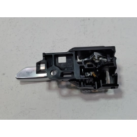 TOYOTA CAMRY 2018-2024 FRONT OR REAR PASSENGER SIDE DOOR INTERIOR HANDLE OEM