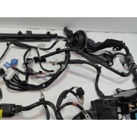 2018-2019 TOYOTA CAMRY SE 2.5L ENGINE ROOM WIRE WIRING HARNESS & FUSE BOX OEM
