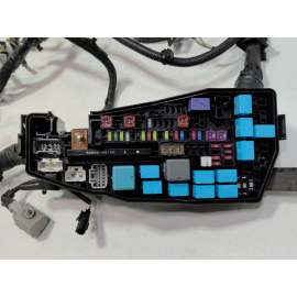 2018-2019 TOYOTA CAMRY SE 2.5L ENGINE ROOM WIRE WIRING HARNESS & FUSE BOX OEM