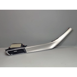 2018 TOYOTA CAMRY SE DASHBOARD PASSENGER SIDE BEZEL MOLDING & AIR VENT OEM