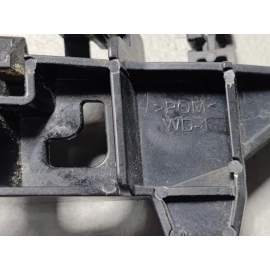 2018-2024 TOYOTA CAMRY REAR BUMPER PASSENGER SIDE TAILLIGHT LAMP BRACKET OEM