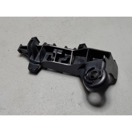 2018-2024 TOYOTA CAMRY REAR BUMPER PASSENGER SIDE TAILLIGHT LAMP BRACKET OEM