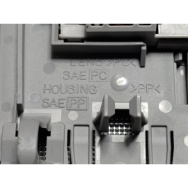 2012-2020 TOYOTA CAMRY REAR UPPER ROOF CENTER DOME LIGHT READING LAMP OEM