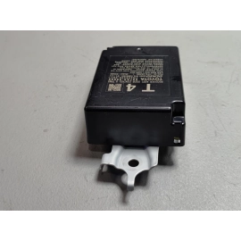 2018-2024 TOYOTA CAMRY SE TPMS TIRE PRESSURE MONITORING MODULE W/ BRACKET OEM