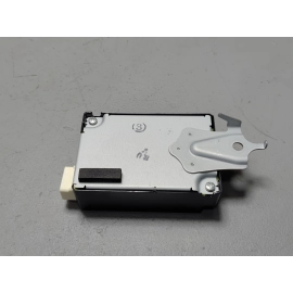 2018-2024 TOYOTA CAMRY SE TPMS TIRE PRESSURE MONITORING MODULE W/ BRACKET OEM