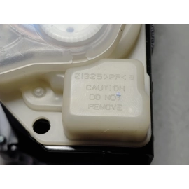 2018 TOYOTA CAMRY REAR RIGHT PASSENGER SIDE SEAT BELT SEATBELT RETRACTOR OEM