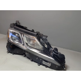 2018 TOYOTA CAMRY RIGHT PASSENGER SIDE HEADLIGHT LAMP LIGHT OEM 1pcs