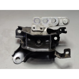 2021 Toyota Avalon 2.5L Engine Passenger Side Support Mount Bracket OEM