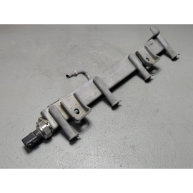 2018-2019 Toyota Camry 2.5L Engine Motor Fuel Injection Injector Rail OEM