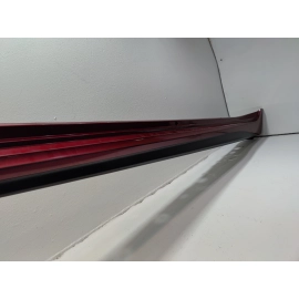 18-25 TOYOTA CAMRY SE XSE DRIVER SIDE LOWER BODY SKIRT ROCKER PANEL RED 3T3 OEM