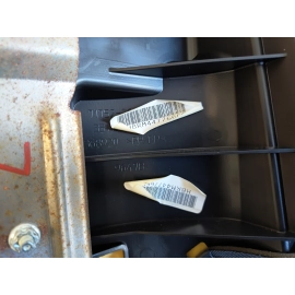 2018 TOYOTA CAMRY REAR LEFT DRIVER SIDE SEAT SECOND ROW BACK BOLSTER OEM