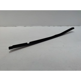 2018-2025 VOLKSWAGEN ATLAS REAR DRIVER DOOR WINDOW INNER WEATHERSTRIP SEAL OEM