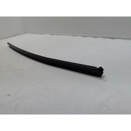 2018-2025 VOLKSWAGEN ATLAS REAR DRIVER DOOR WINDOW INNER WEATHERSTRIP SEAL OEM