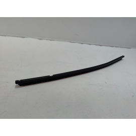 2018-2025 VOLKSWAGEN ATLAS REAR DRIVER DOOR WINDOW INNER WEATHERSTRIP SEAL OEM