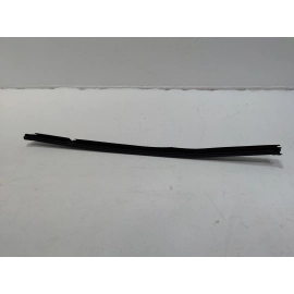 2018-2025 VOLKSWAGEN ATLAS REAR DRIVER DOOR WINDOW INNER WEATHERSTRIP SEAL OEM